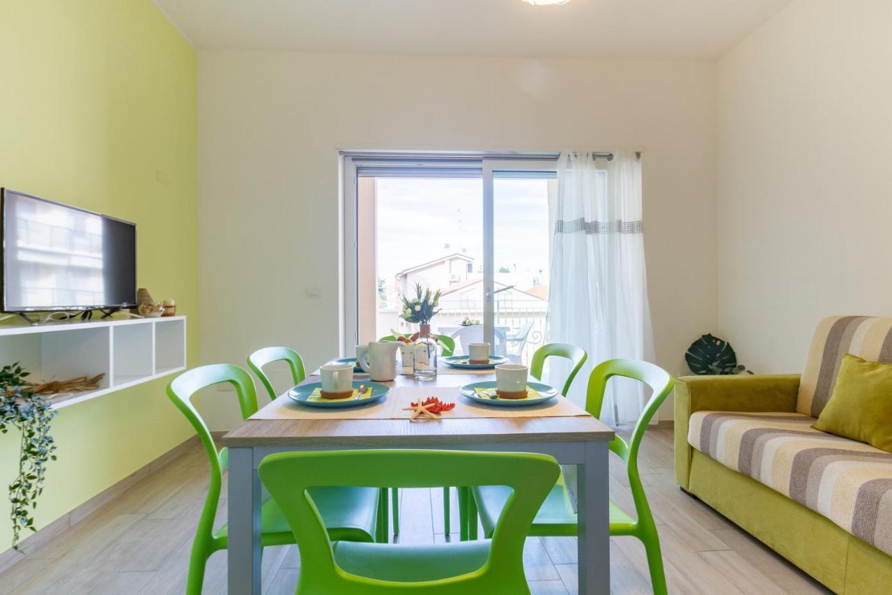 Giada 2P - Palazzina Laura Myho Casa Apartman Tortoreto Kültér fotó